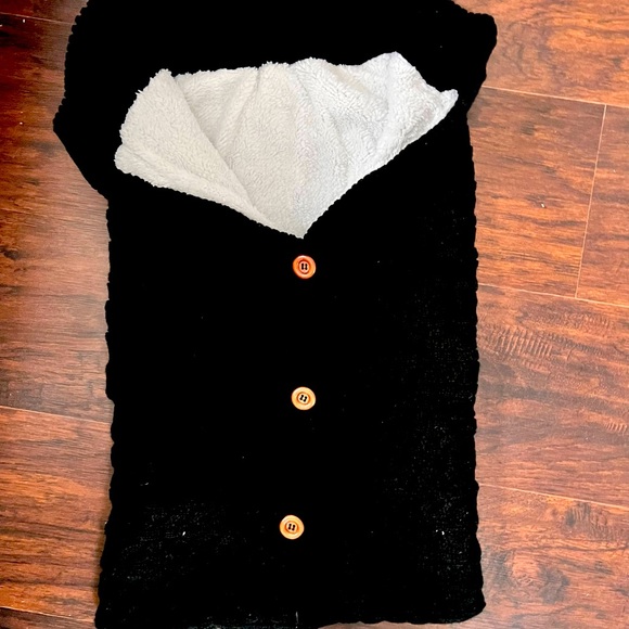 Amazon Other - Newborn baby swaddle fleece stroller wrap blanket - Black